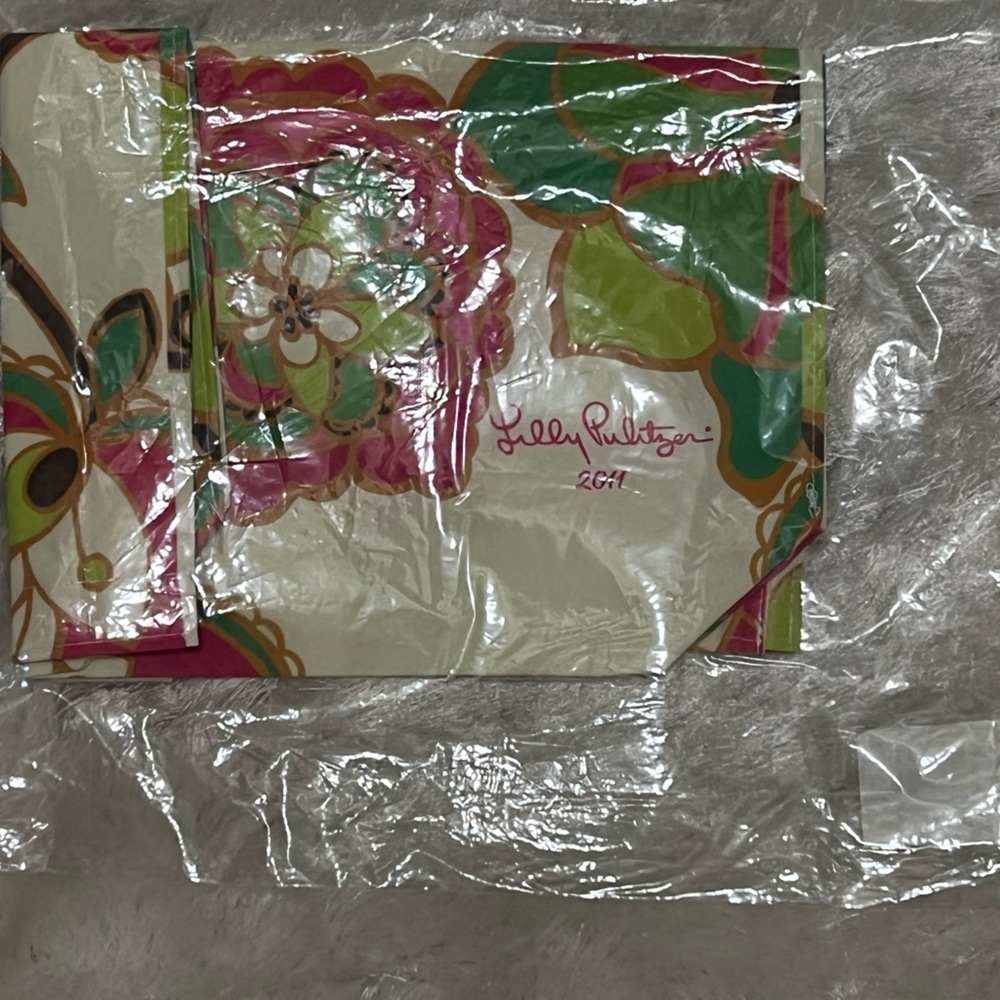 Lilly Pulitzer Fashion  Night Out Tote RARE
